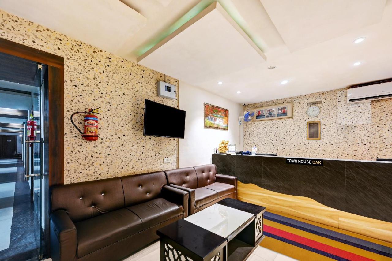 Townhouse Oak Pentagon Residency Hotel Бхубанешвар Екстериор снимка