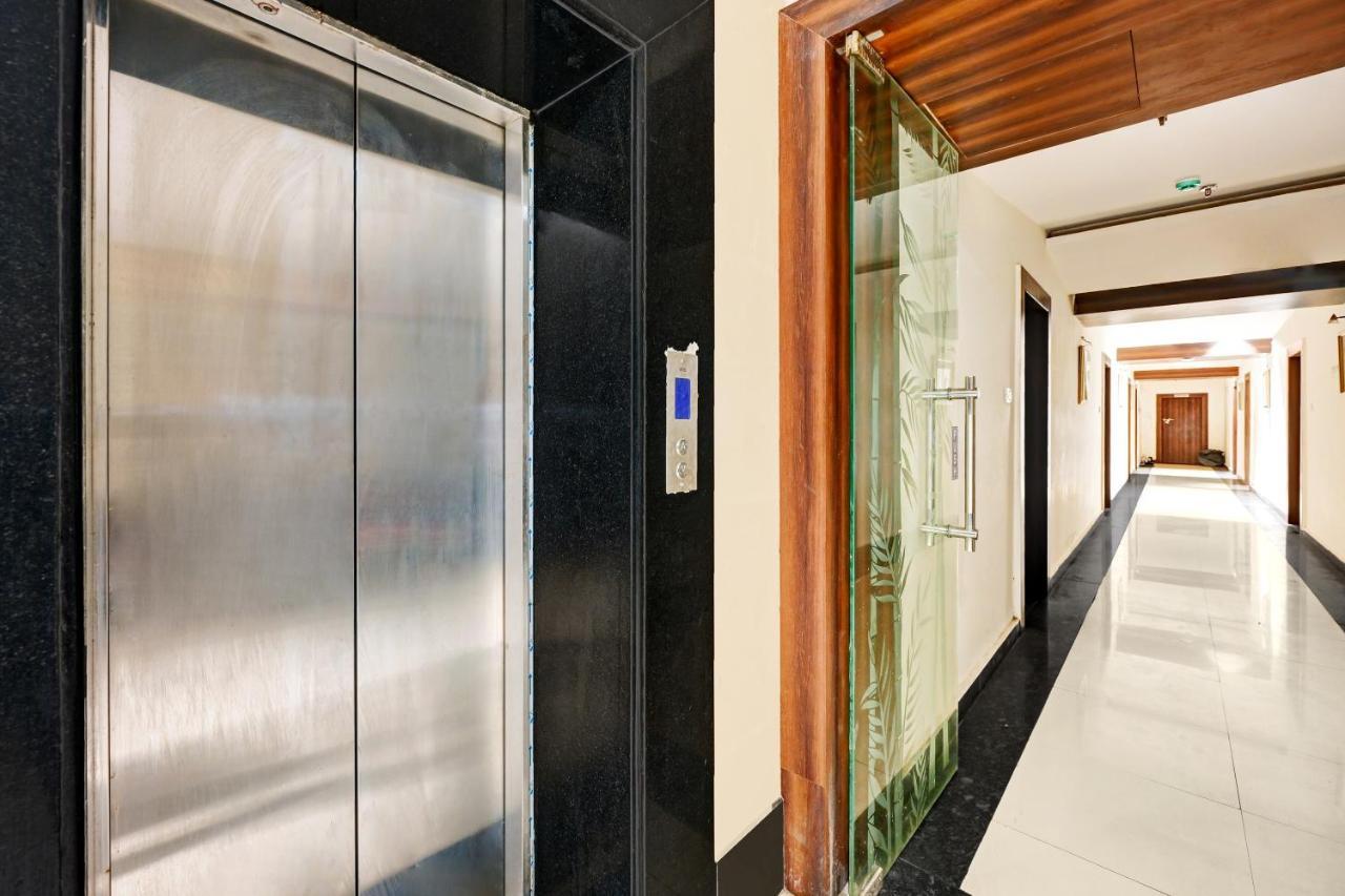 Townhouse Oak Pentagon Residency Hotel Бхубанешвар Екстериор снимка
