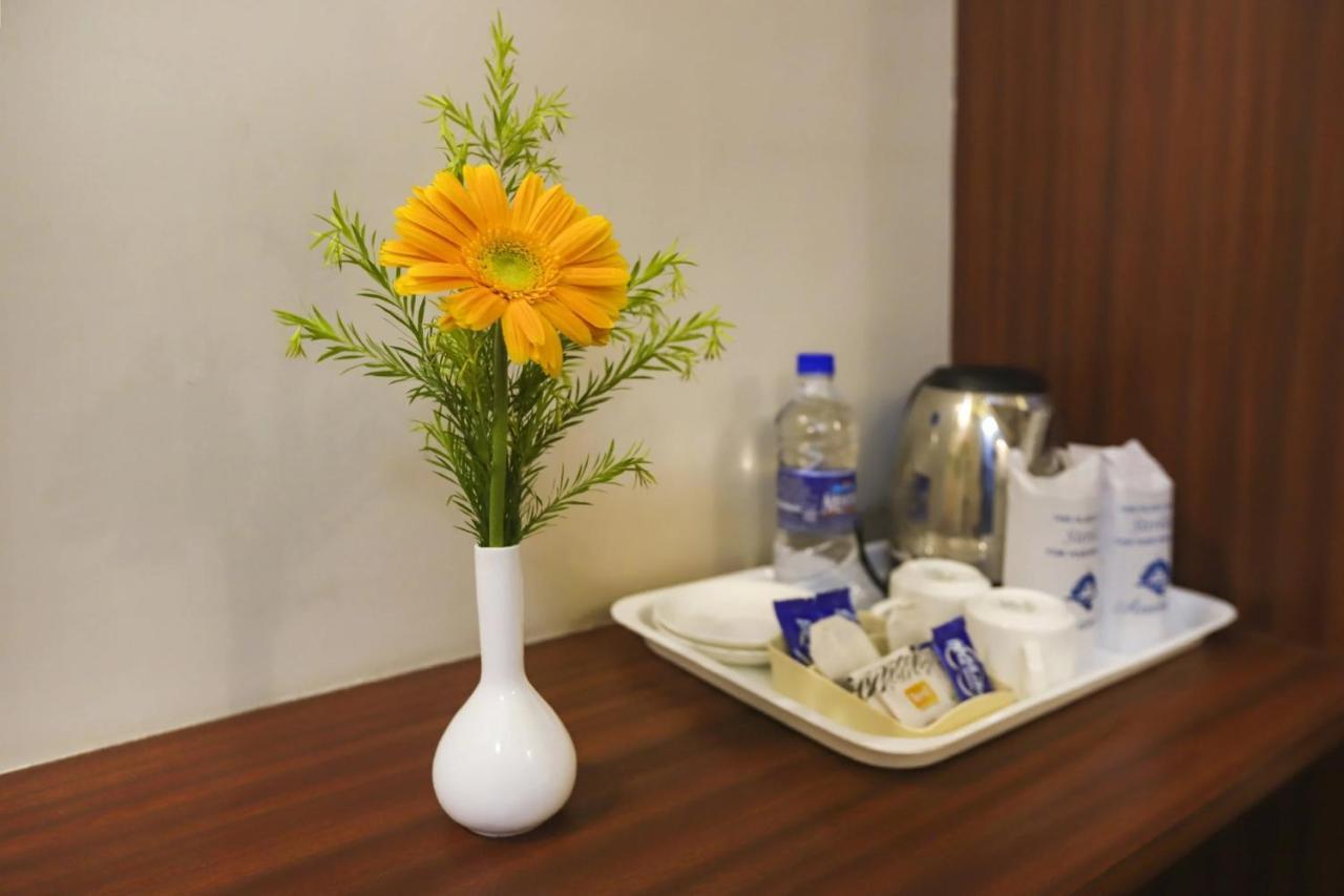 Townhouse Oak Pentagon Residency Hotel Бхубанешвар Екстериор снимка